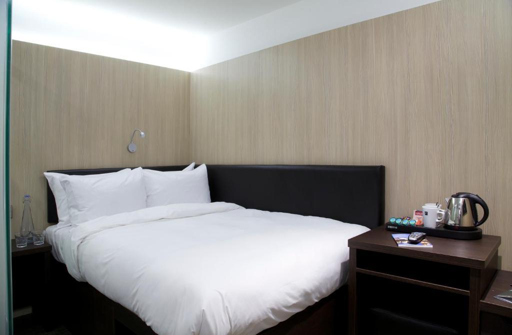 Hotel The Z 3*